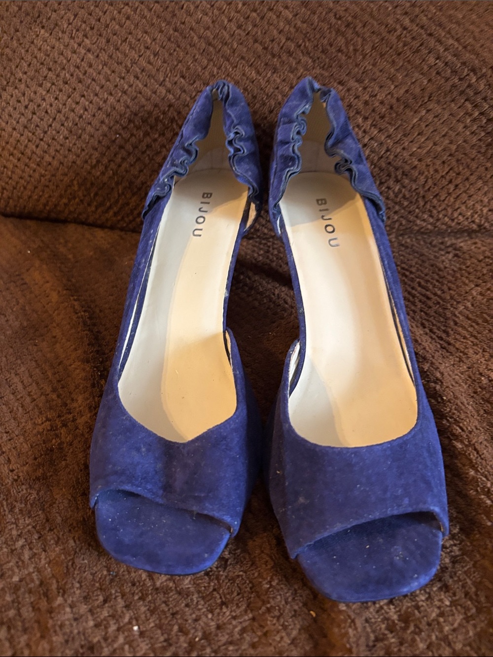 Bijou Women's Purple Suede Peep-Toe Ruffled Heel Pumps